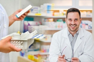 مزایا و محاسن حرفه نسخه‌پیچی یا تکنسین داروخانه